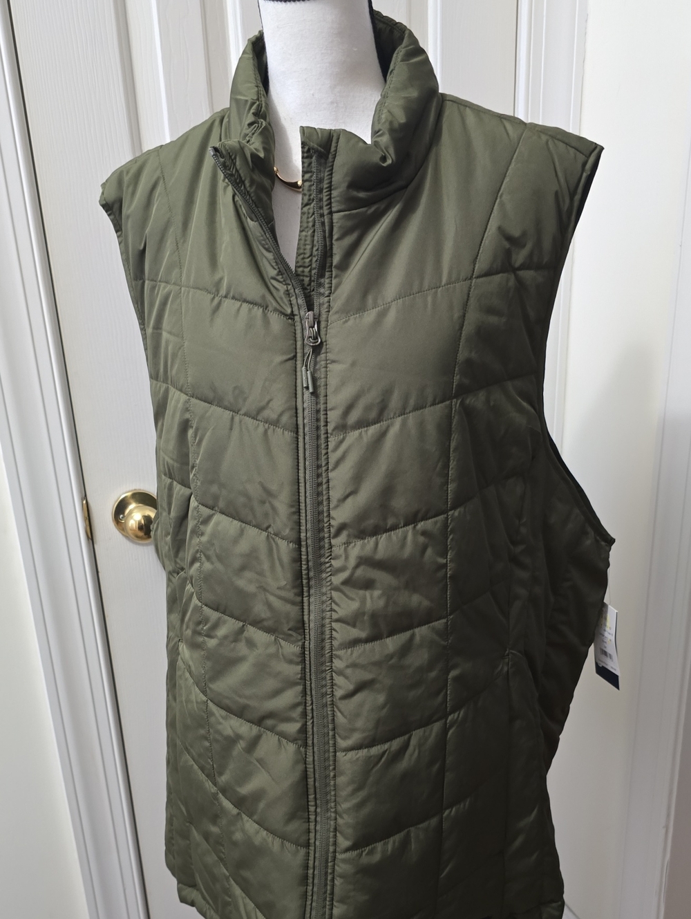 Lands' End Brand Women's Plus Size Olive Green Quilted Winter Vest Size 3X